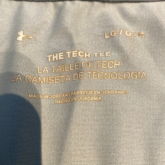 EUC Under Armour Tee - Picture 4 of 12